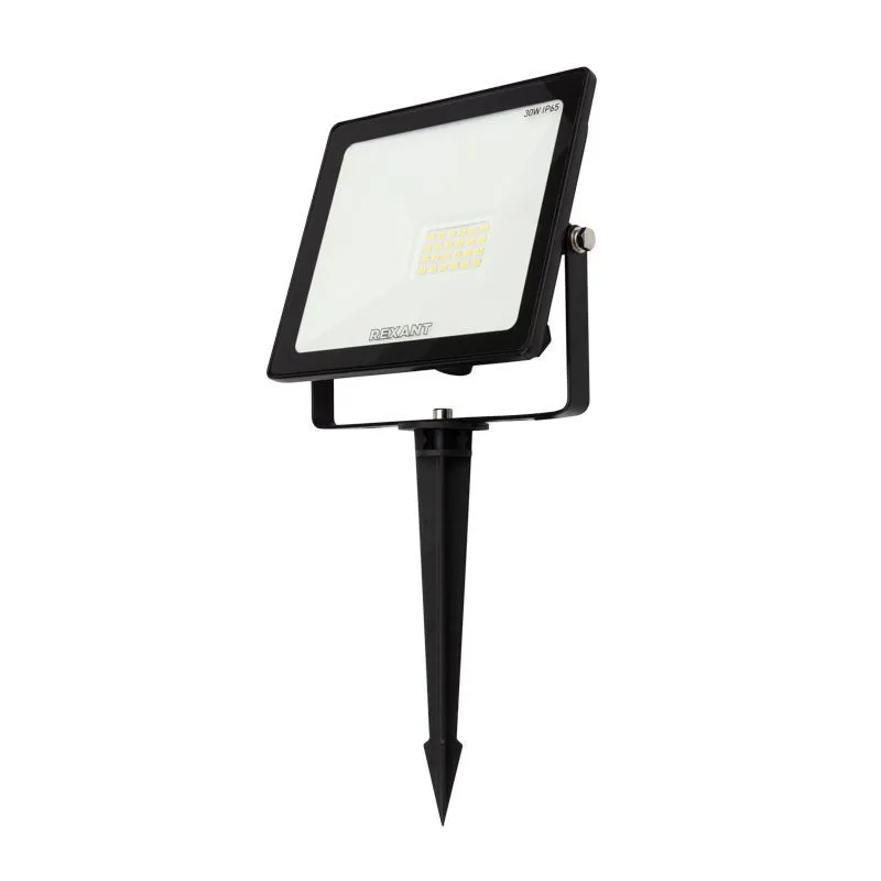 Прожектор светодиодный 30 Вт 200–260 В IP65 2400 Лм 6500 K, холодный свет REXANT + опора на грунте 605-100 605-003promo