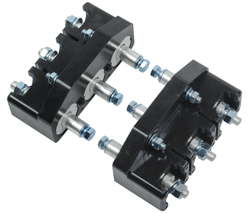 Панель втычная ПМм1-630/800 c задним резьбовым присоединением для ВА88-40 MASTER IEK