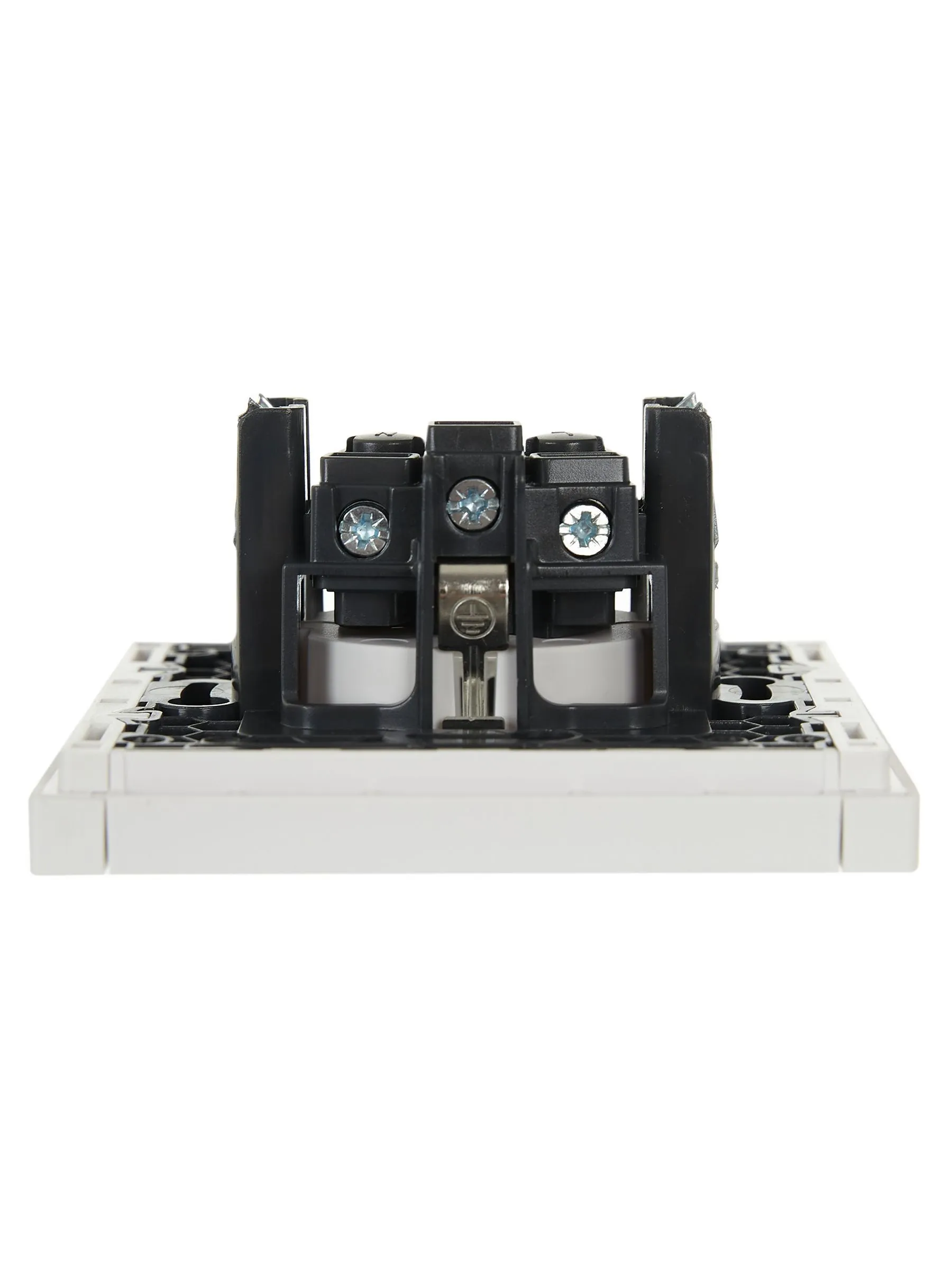 FORTE&PIANO Розетка 1-местная с заземлением с защитными шторками винтовое крепление 16А FP215 белый IEK - Фото 6