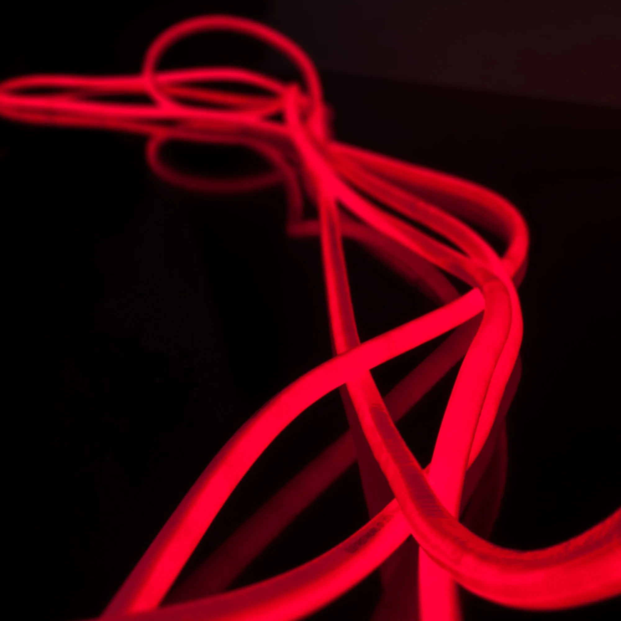 Гибкий неон светодиодный 220V 9,6W 144Led 2835 IP67 круглый красный, 50 м Elektrostandard - Фото 5